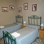 Casa Riccio Gasthof Palermo