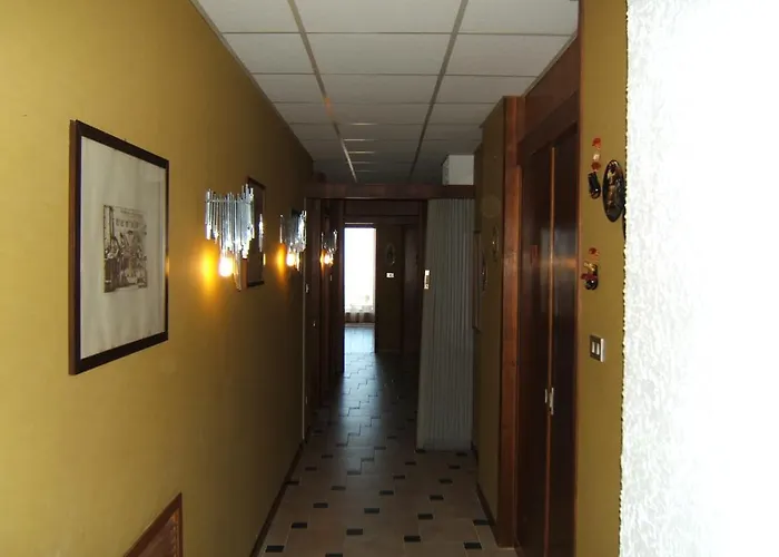 ゲストハウス Casa Riccio