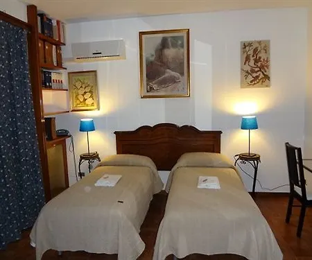 Casa Riccio Pensión 3*